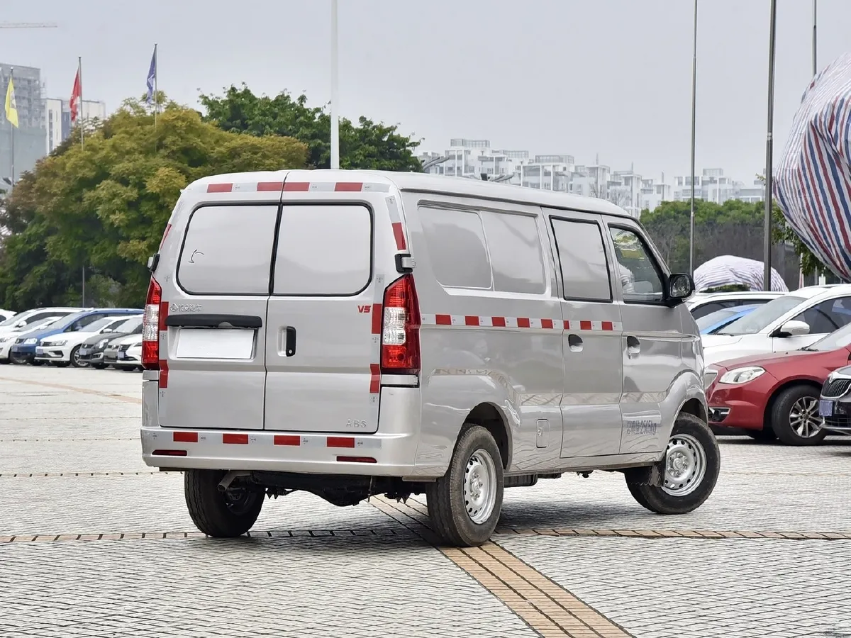 ChangAn KuaYue ChangAn V5,autocango,china used car exporter,china ev exporter,chinese used car exporter,chinese used ev exporter