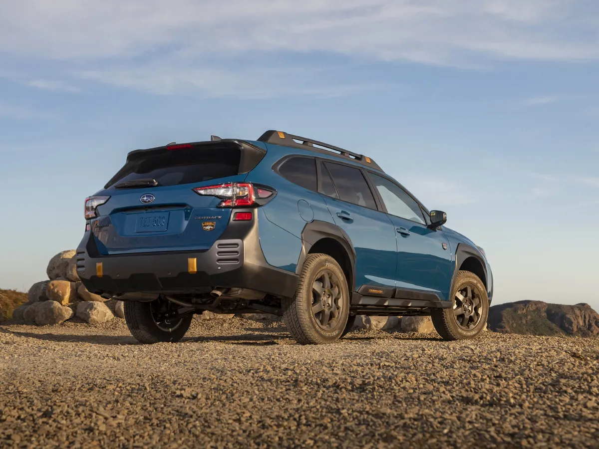 Subaru Outback,autocango,china used car exporter,china ev exporter,chinese used car exporter,chinese used ev exporter