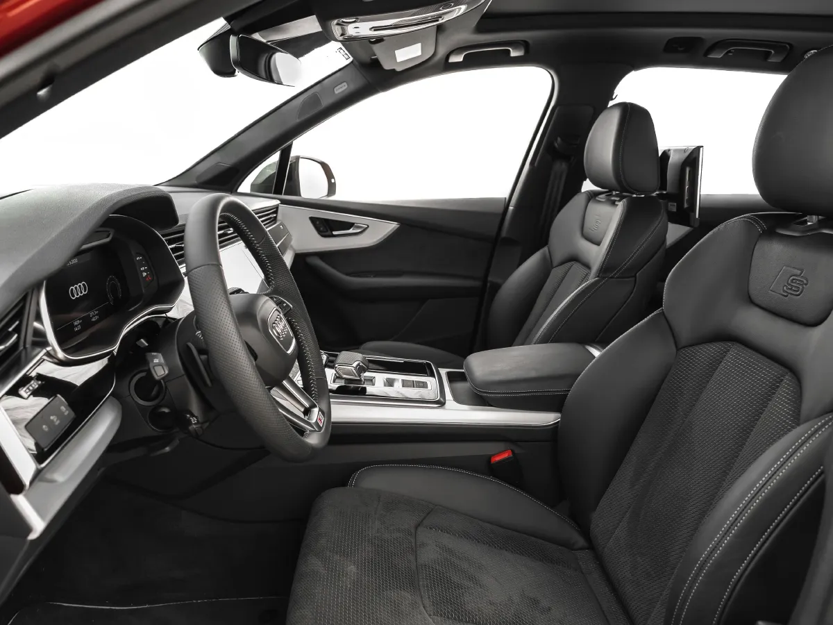 Audi Q7,autocango,china used car exporter,china ev exporter,chinese used car exporter,chinese used ev exporter