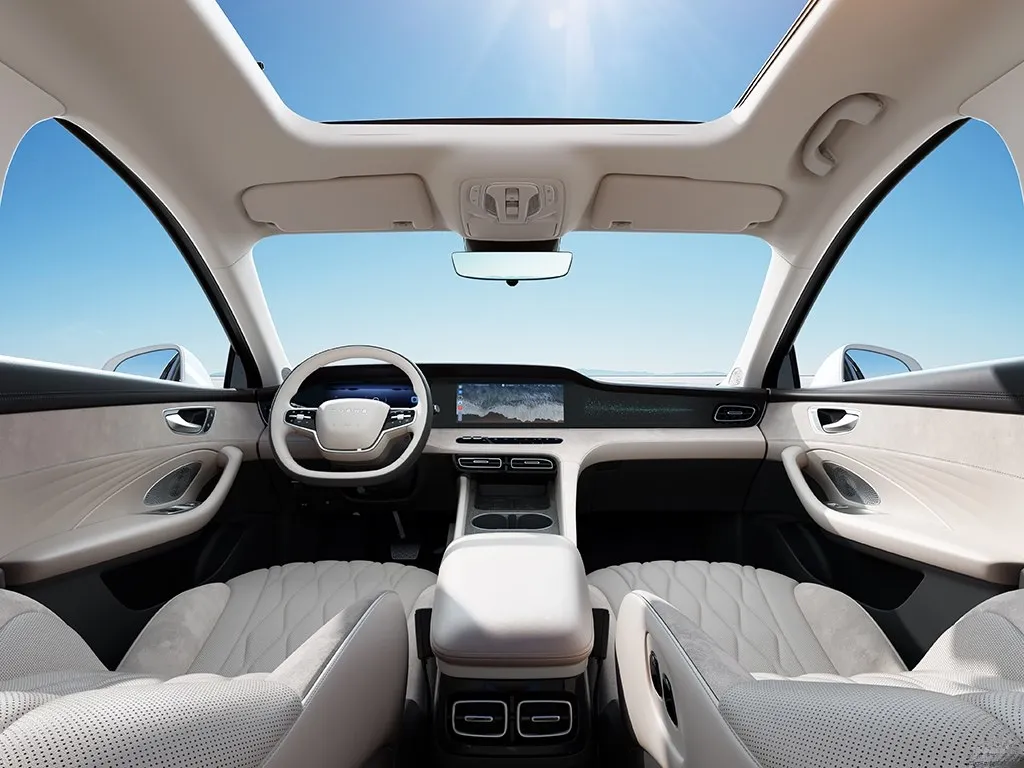 Roewe D7,autocango,china used car exporter,china ev exporter,chinese used car exporter,chinese used ev exporter