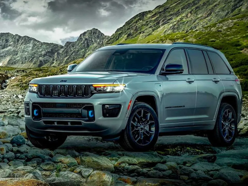 Jeep Grand Cherokee 4XE,autocango,china used car exporter,china ev exporter,chinese used car exporter,chinese used ev exporter