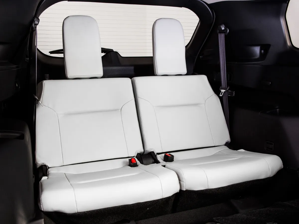 Mitsubishi Outlander,autocango,china used car exporter,china ev exporter,chinese used car exporter,chinese used ev exporter