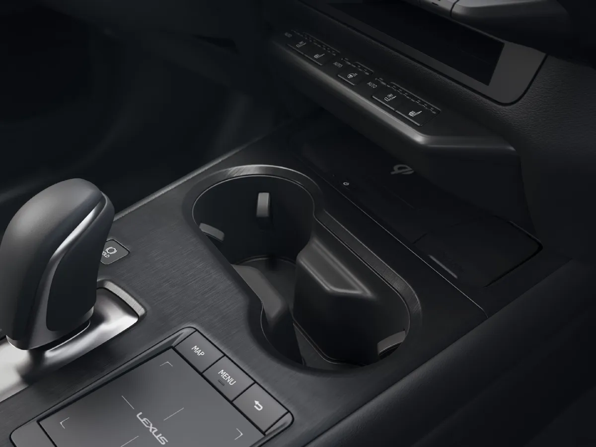 Lexus UX,autocango,china used car exporter,china ev exporter,chinese used car exporter,chinese used ev exporter