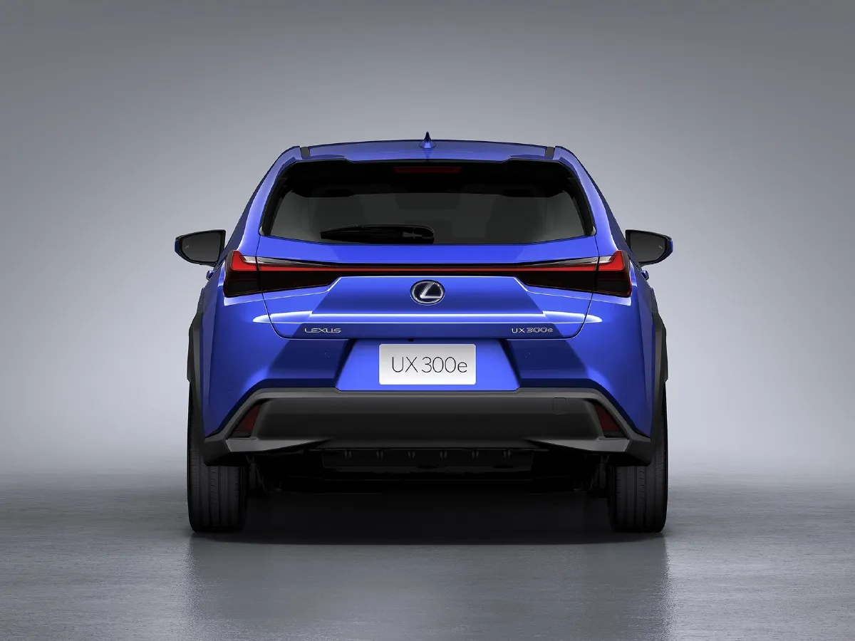 Lexus UX,autocango,china used car exporter,china ev exporter,chinese used car exporter,chinese used ev exporter