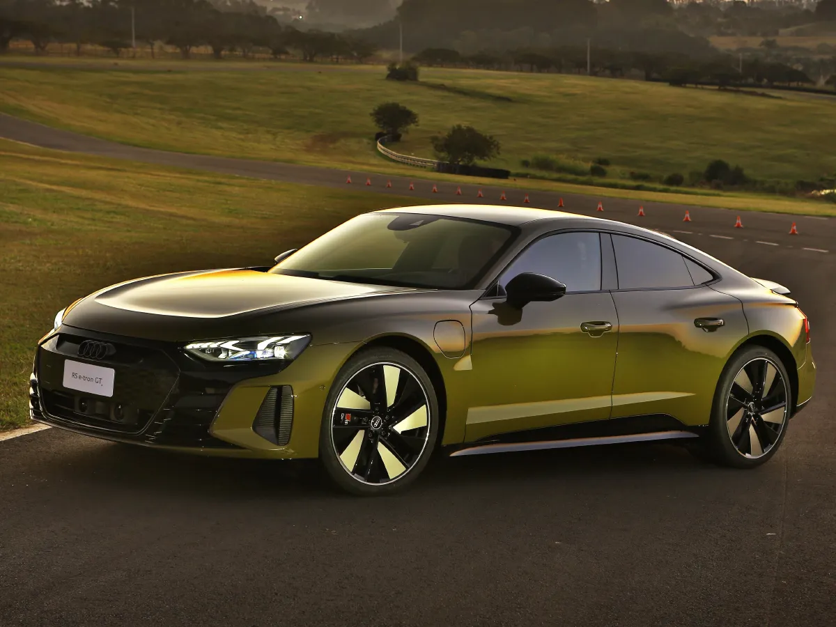 2023 Audi RS e-tron GT 2AT BEV 93.4KWH,autocango,china used car exporter,china ev exporter,chinese used car exporter,chinese used ev exporter