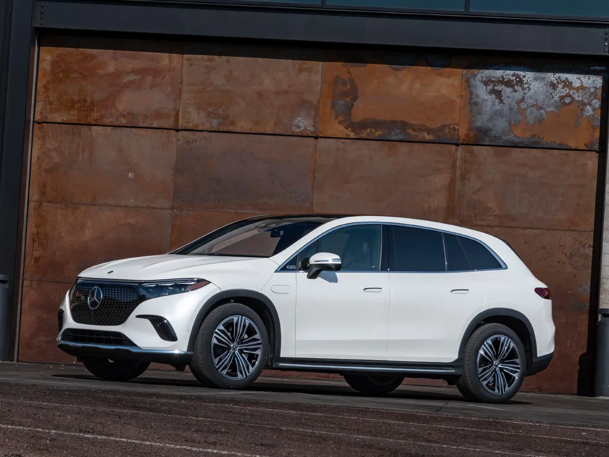 Mercedes-Benz EQS SUV,autocango,china used car exporter,china ev exporter,chinese used car exporter,chinese used ev exporter