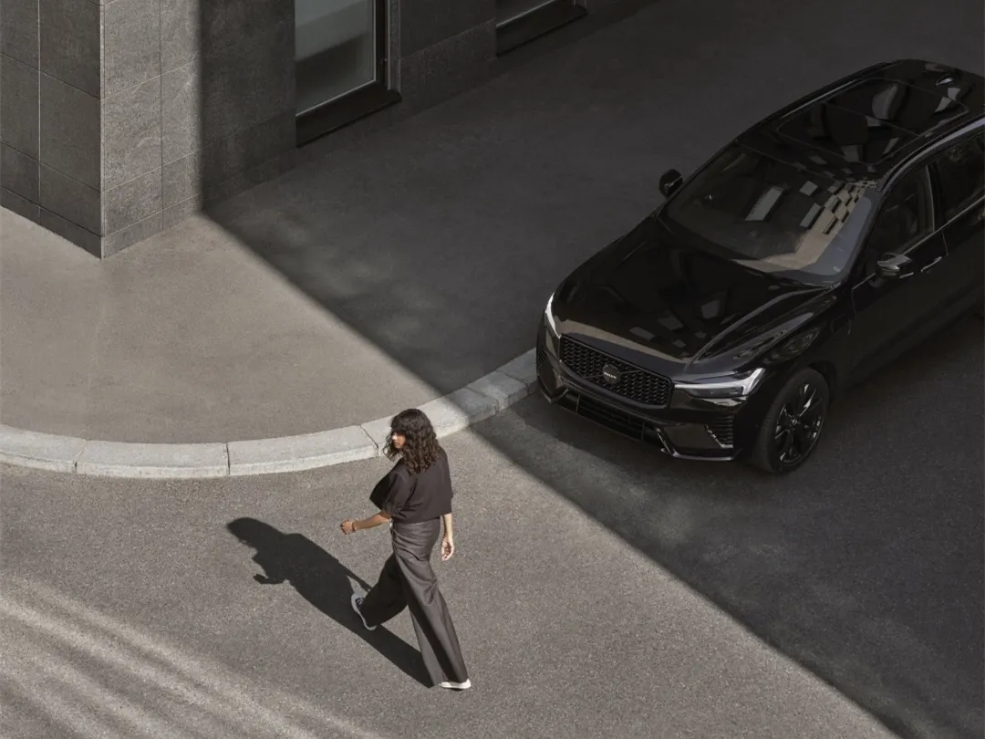 Volvo XC60 PHEV,autocango,china used car exporter,china ev exporter,chinese used car exporter,chinese used ev exporter Volvo XC60 PHEV,autocango,china used car exporter,china ev exporter,chinese used car exporter,chinese used ev exporter