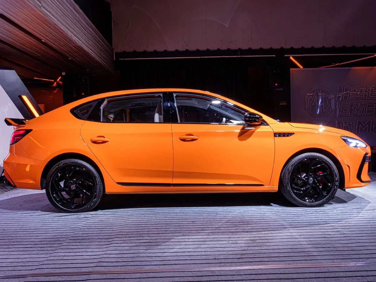 MG MG6,autocango,china used car exporter,china ev exporter,chinese used car exporter,chinese used ev exporter