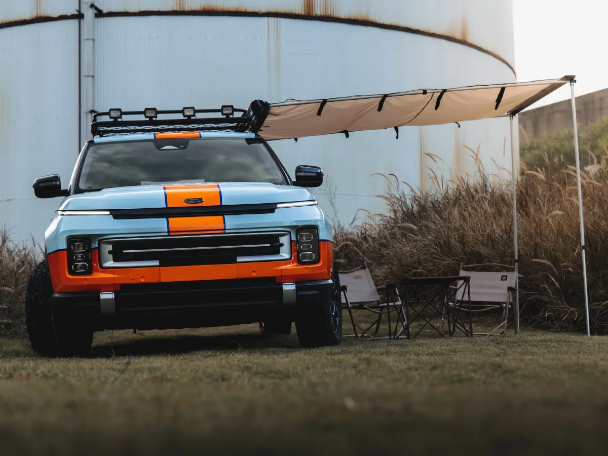 Geely ICON,autocango,china used car exporter,china ev exporter,chinese used car exporter,chinese used ev exporter