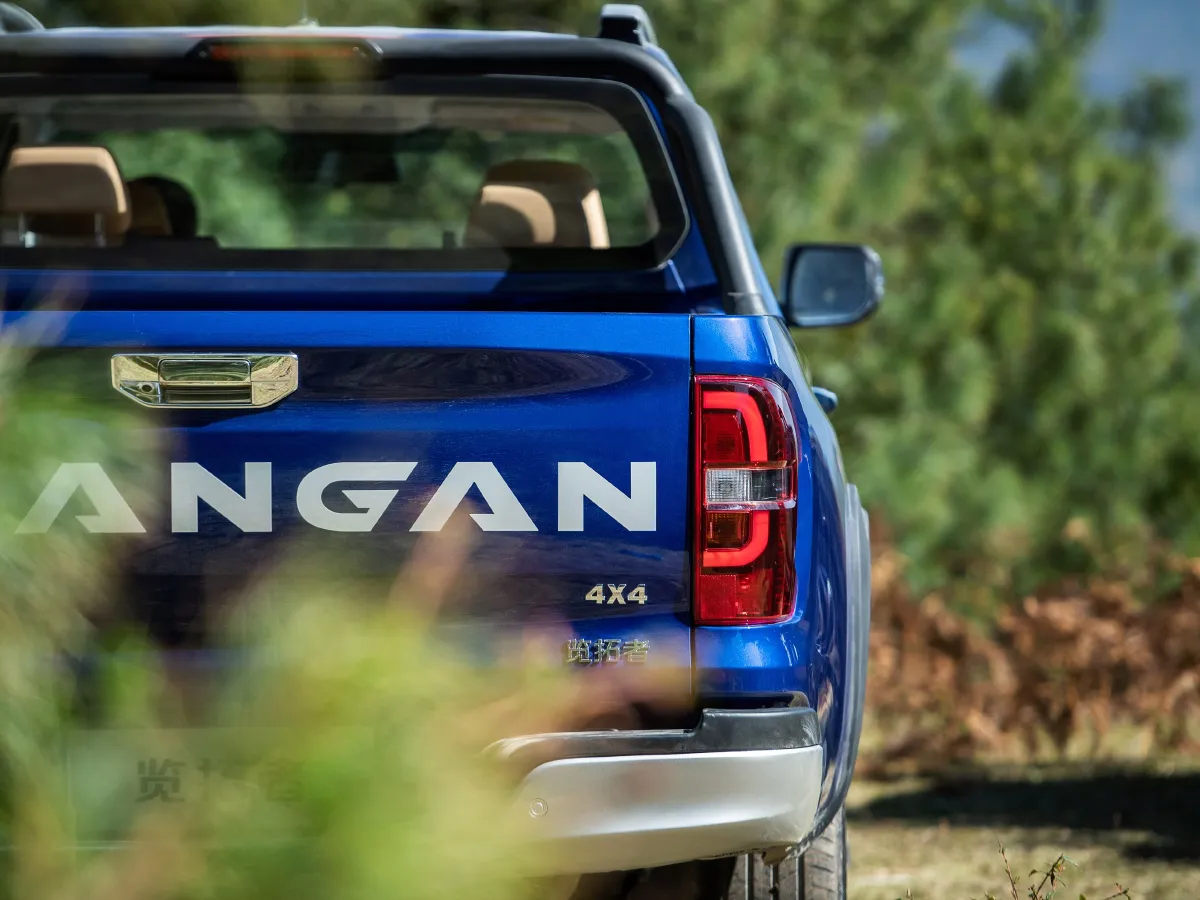 ChangAn LanTuoZhe,autocango,china used car exporter,china ev exporter,chinese used car exporter,chinese used ev exporter