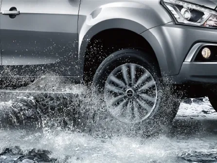 Isuzu Mu-X,autocango,china used car exporter,china ev exporter,chinese used car exporter,chinese used ev exporter