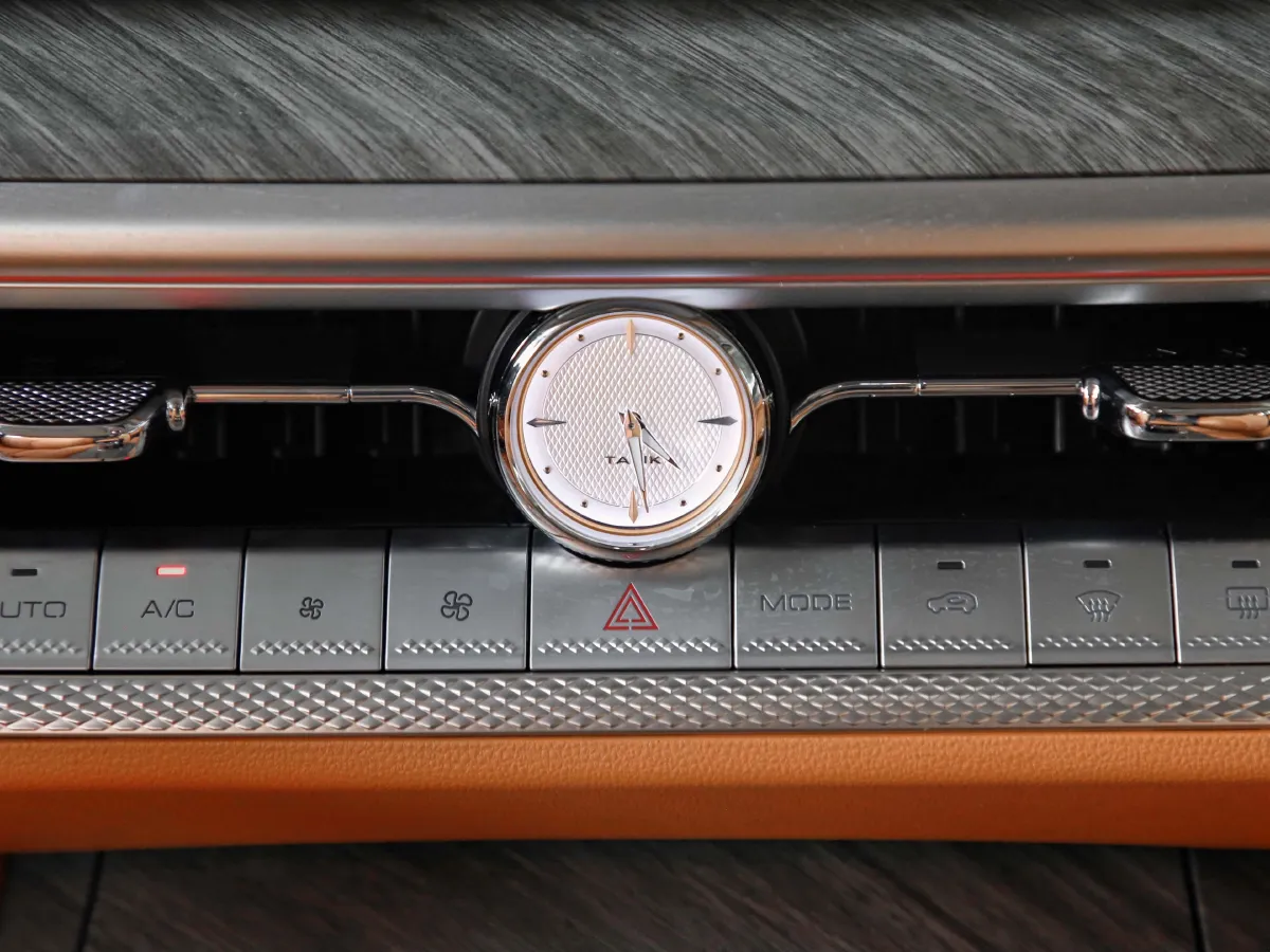 Tank 500,autocango,china used car exporter,china ev exporter,chinese used car exporter,chinese used ev exporter