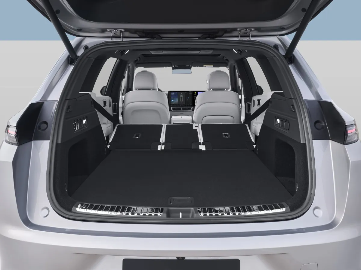 Li L7,autocango,china used car exporter,china ev exporter,chinese used car exporter,chinese used ev exporter