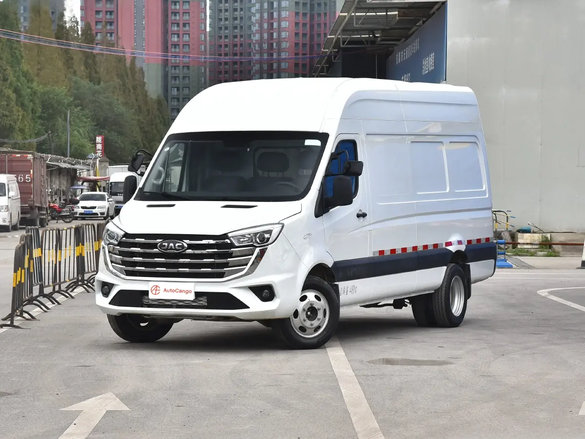 2021 JAC Sunray 2.0T 126HP L4 5MT