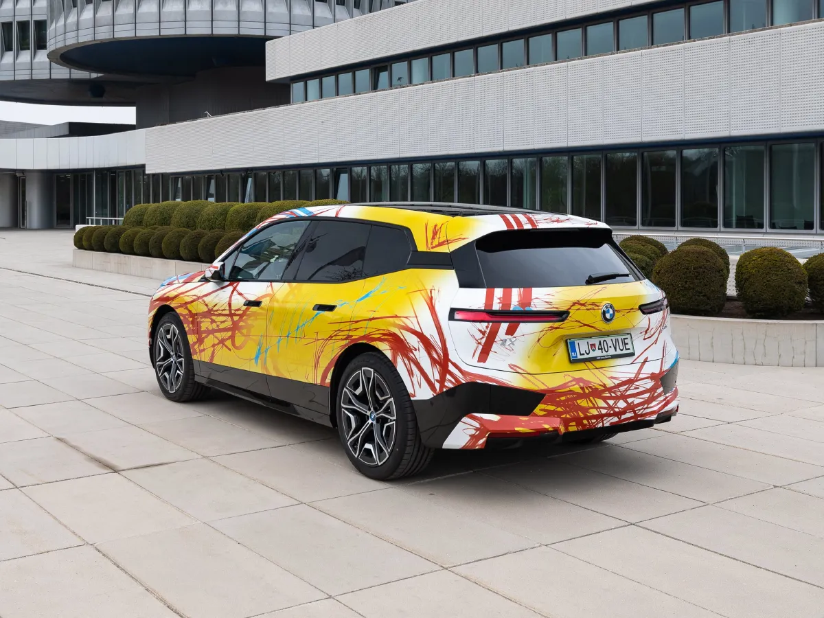 BMW iX,autocango,china used car exporter,china ev exporter,chinese used car exporter,chinese used ev exporter