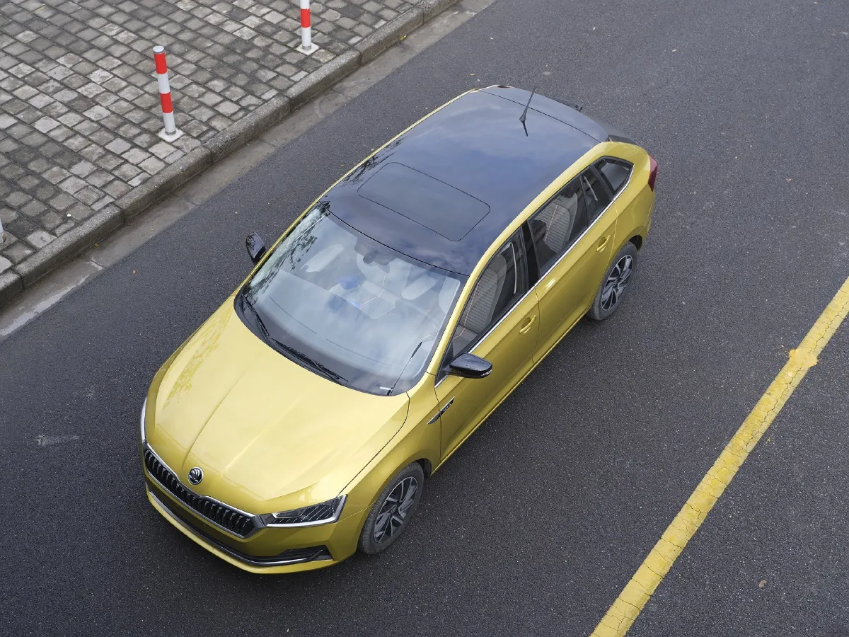 Skoda Rapid Spaceback,autocango,china used car exporter,china ev exporter,chinese used car exporter,chinese used ev exporter