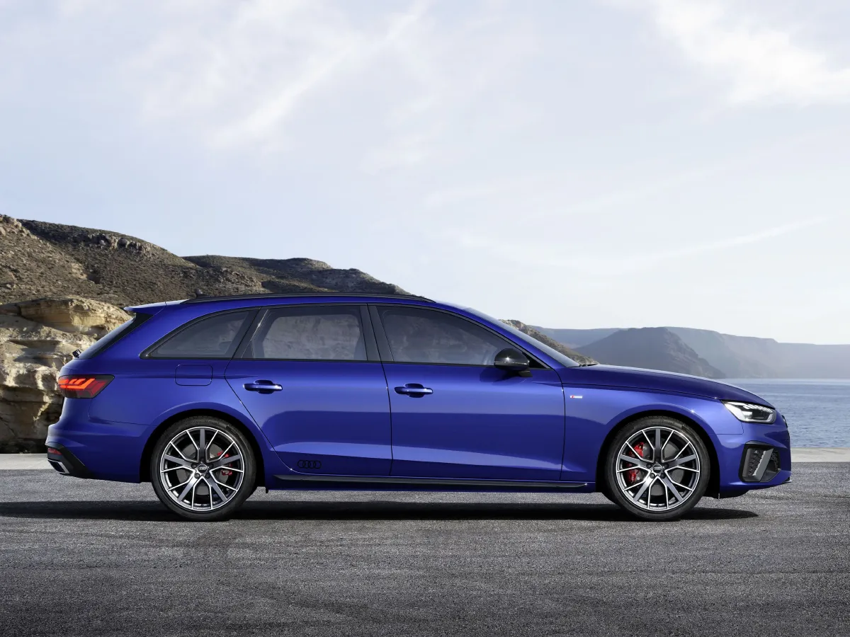 Audi A4,autocango,china used car exporter,china ev exporter,chinese used car exporter,chinese used ev exporter