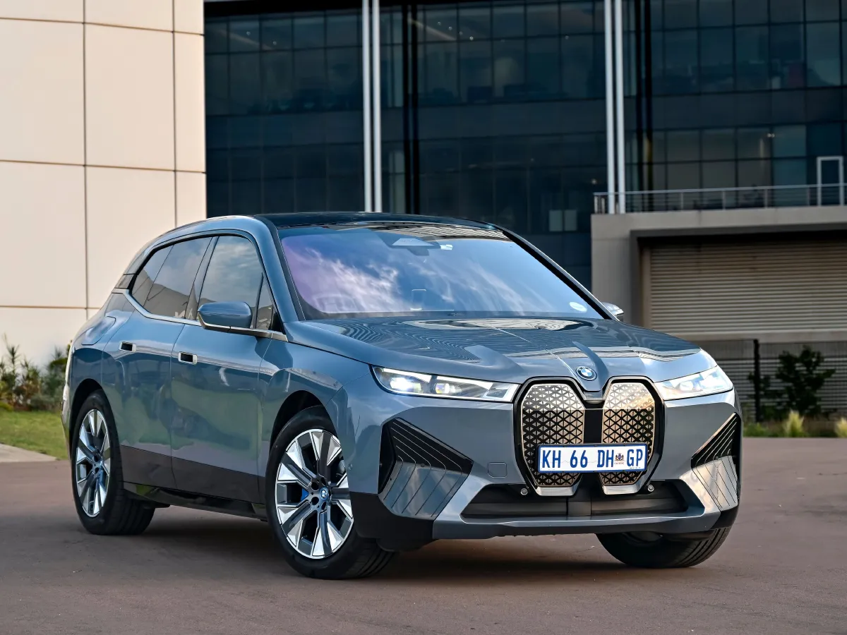 BMW iX,autocango,china used car exporter,china ev exporter,chinese used car exporter,chinese used ev exporter