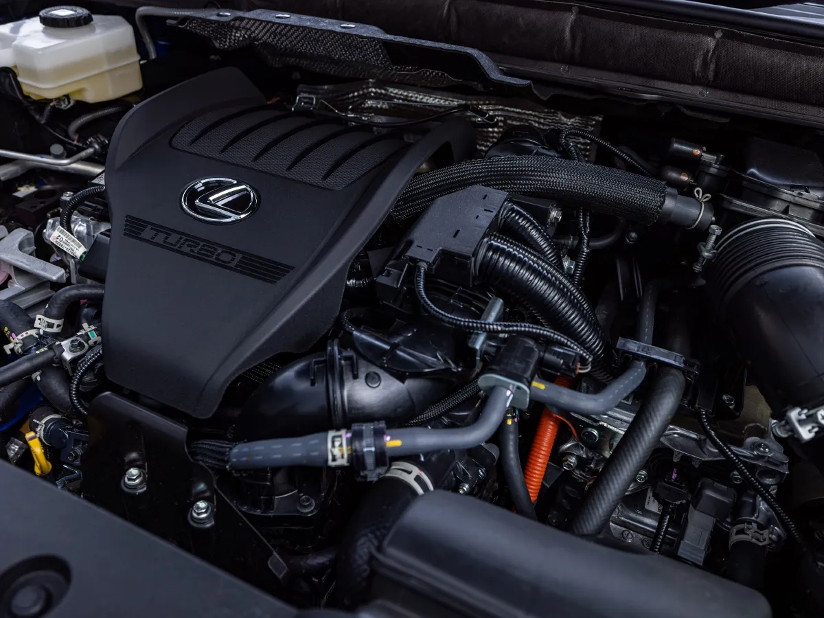 Lexus RX,autocango,china used car exporter,china ev exporter,chinese used car exporter,chinese used ev exporter