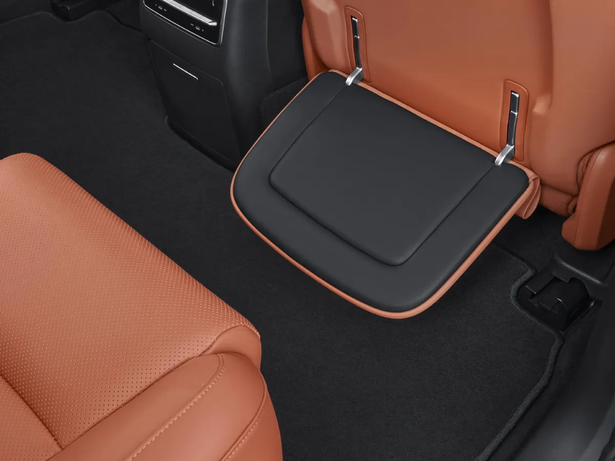 Li L7,autocango,china used car exporter,china ev exporter,chinese used car exporter,chinese used ev exporter