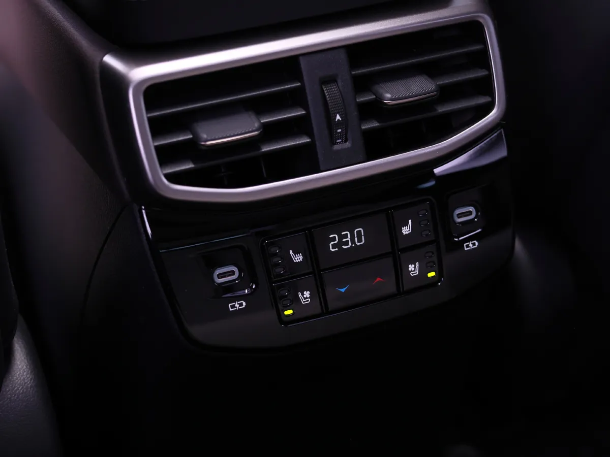 Lexus RX,autocango,china used car exporter,china ev exporter,chinese used car exporter,chinese used ev exporter Lexus RX,autocango,china used car exporter,china ev exporter,chinese used car exporter,chinese used ev exporter