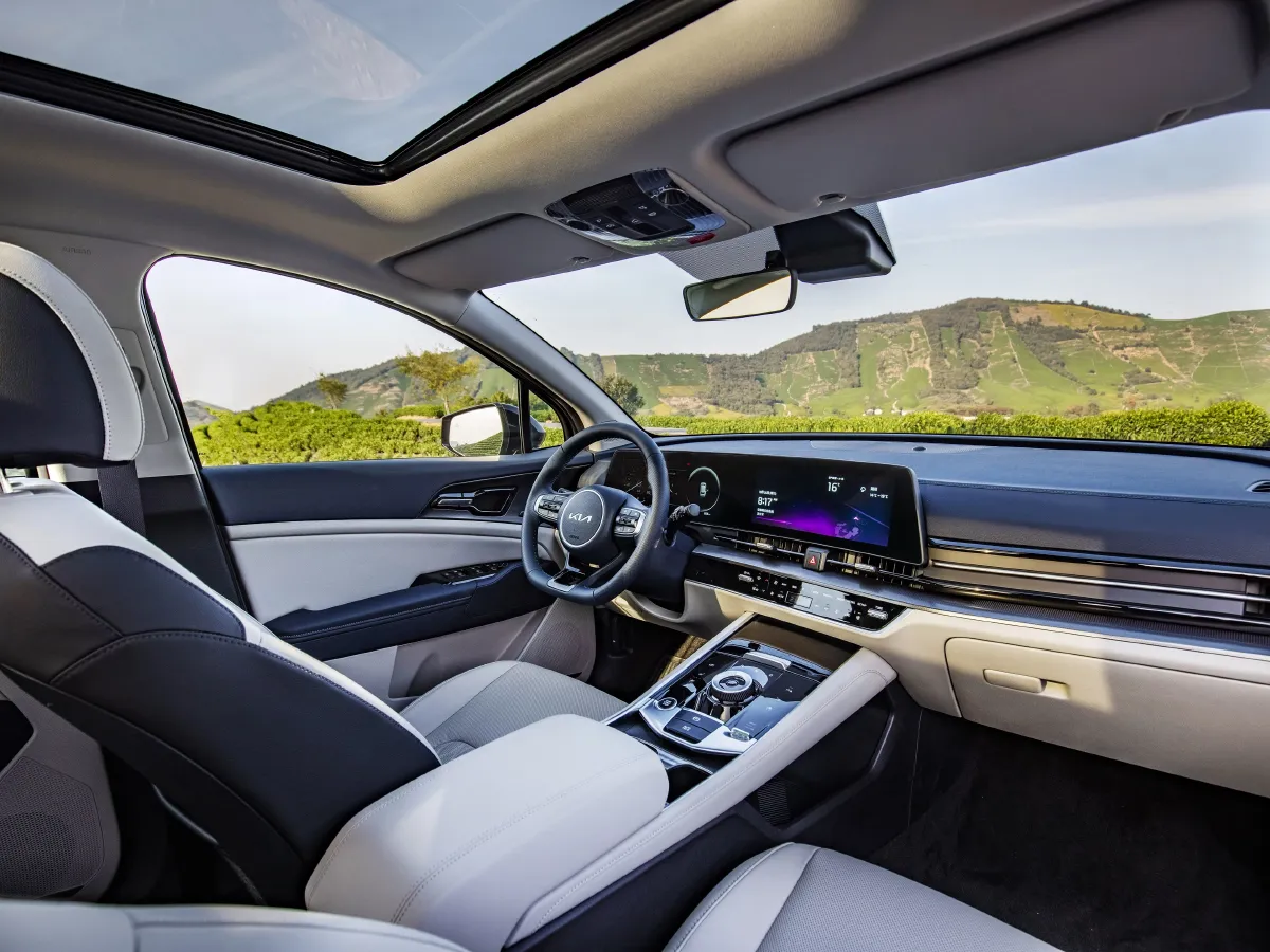 Kia Sportage,autocango,china used car exporter,china ev exporter,chinese used car exporter,chinese used ev exporter