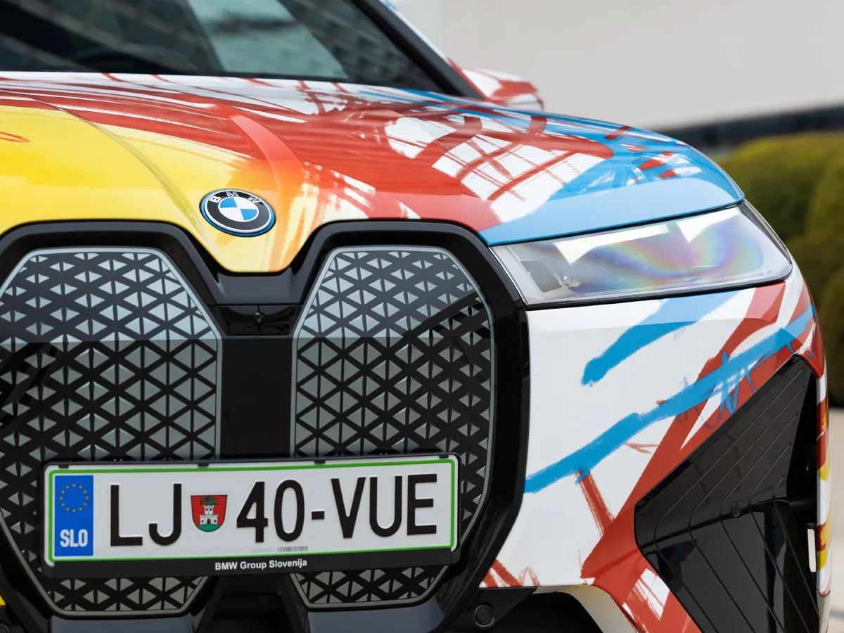 BMW iX,autocango,china used car exporter,china ev exporter,chinese used car exporter,chinese used ev exporter