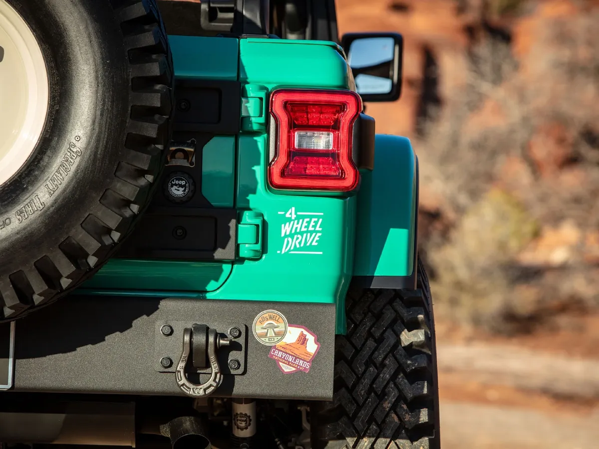 2015 Jeep Wrangler 2.8T 200HP L4 5AT,autocango,china used car exporter,china ev exporter,chinese used car exporter,chinese used ev exporter