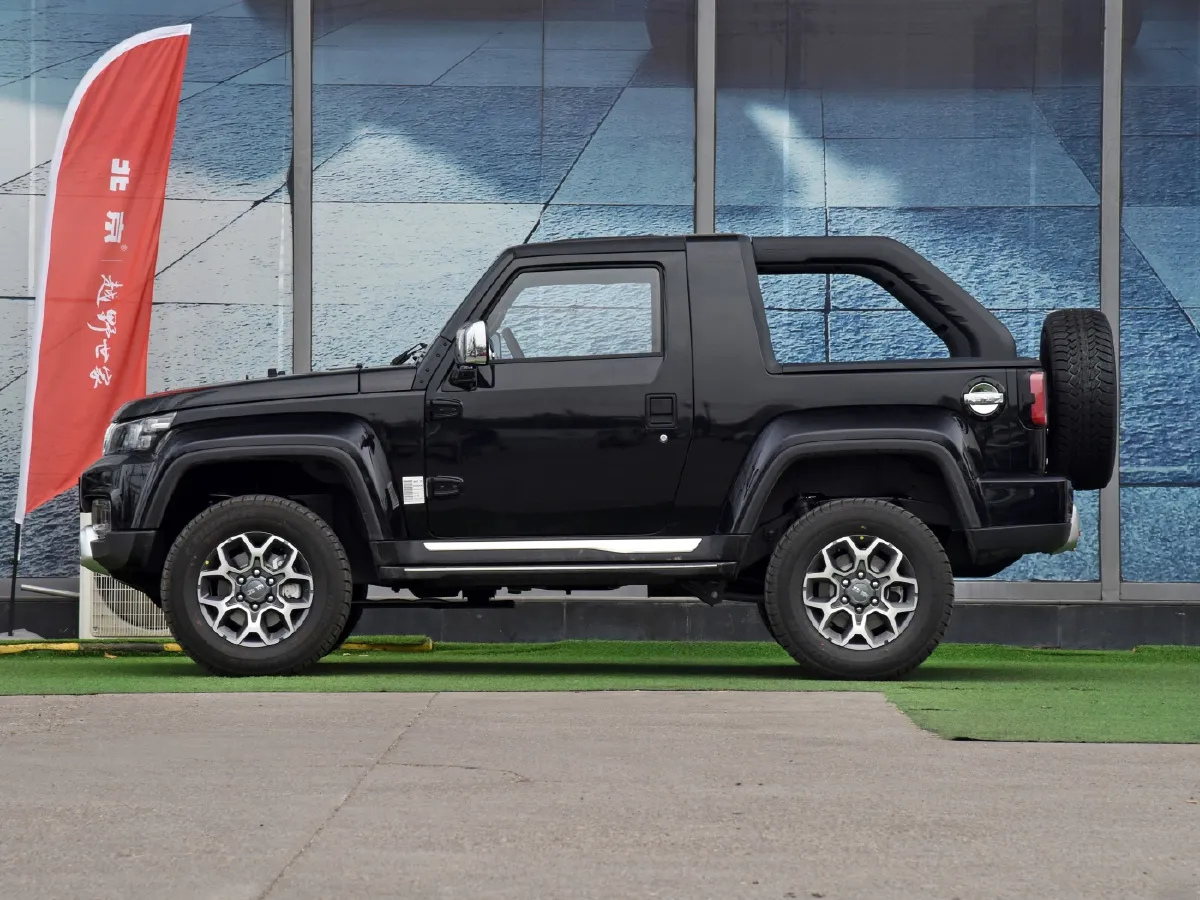 2019 Beijing F40 2.3T 250HP L4 6AT,autocango,china used car exporter,china ev exporter,chinese used car exporter,chinese used ev exporter