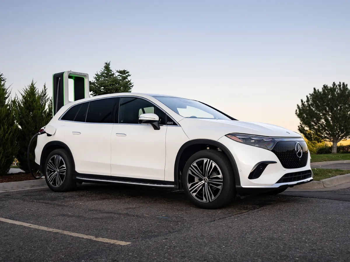 Mercedes-Benz EQS SUV,autocango,china used car exporter,china ev exporter,chinese used car exporter,chinese used ev exporter