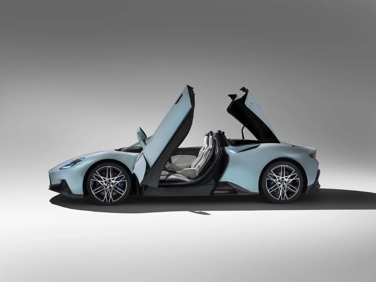 Maserati MC20,autocango,china used car exporter,china ev exporter,chinese used car exporter,chinese used ev exporter