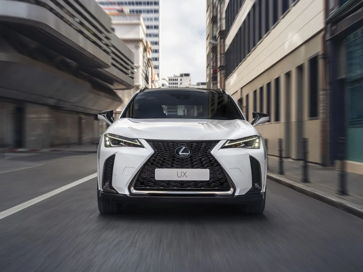 Lexus UX,autocango,china used car exporter,china ev exporter,chinese used car exporter,chinese used ev exporter