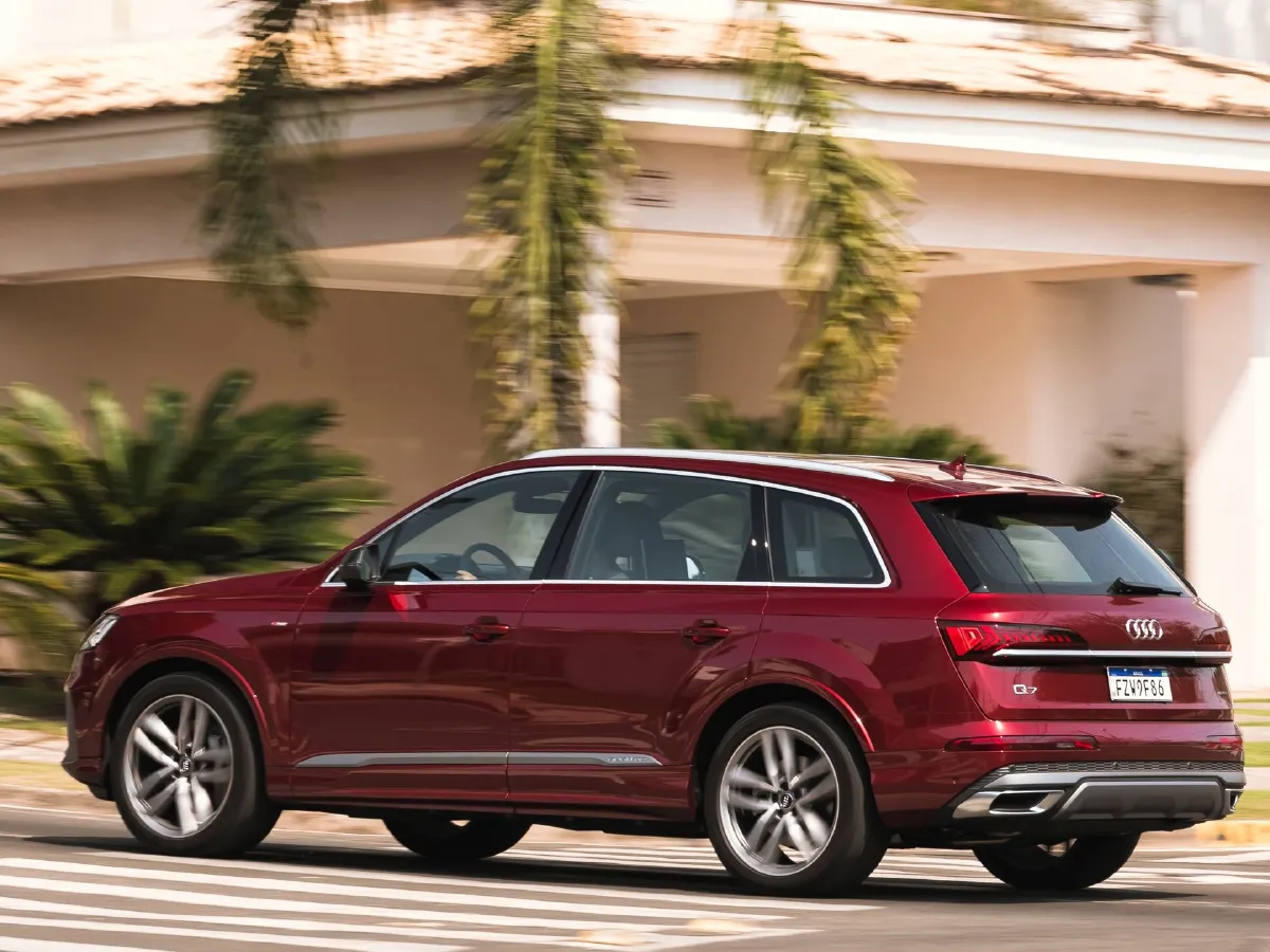 Audi Q7,autocango,china used car exporter,china ev exporter,chinese used car exporter,chinese used ev exporter