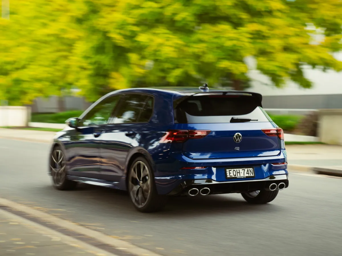 2011 Volkswagen Golf 2.0T 256HP L4 6DCT,autocango,china used car exporter,china ev exporter,chinese used car exporter,chinese used ev exporter