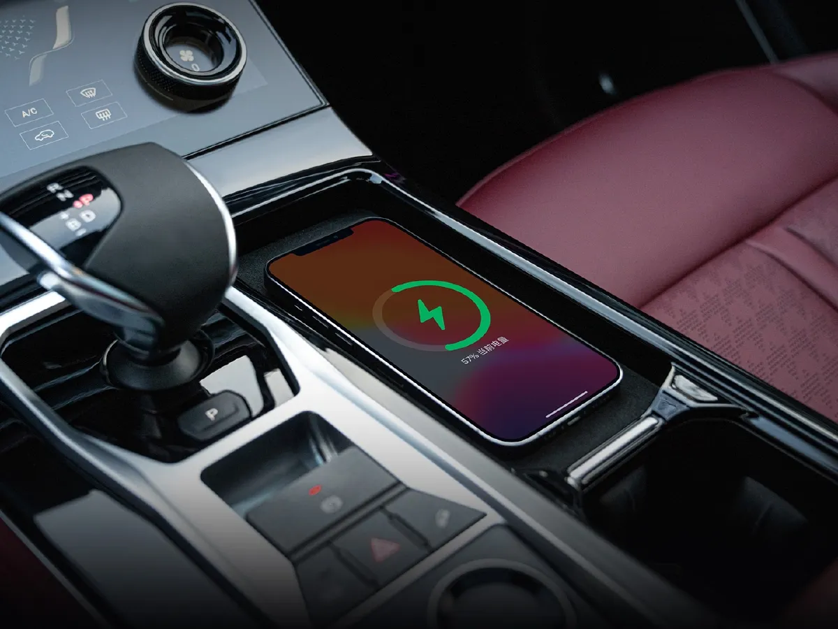 Jetour X70 C-DM,autocango,china used car exporter,china ev exporter,chinese used car exporter,chinese used ev exporter