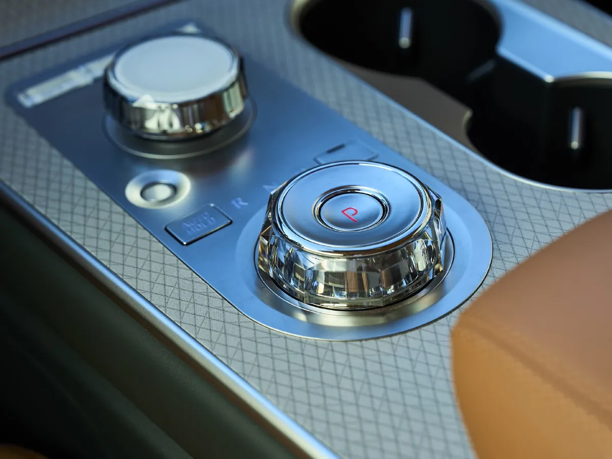 Genesis GV80,autocango,china used car exporter,china ev exporter,chinese used car exporter,chinese used ev exporter