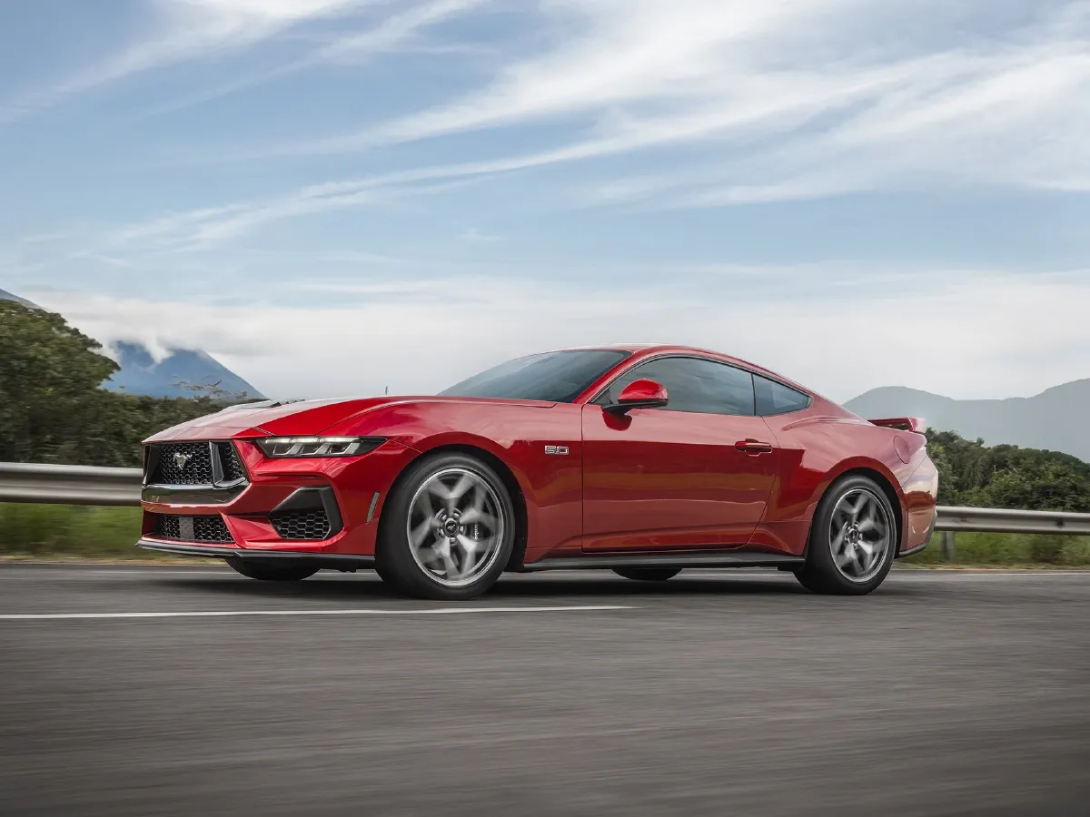 Ford Mustang,autocango,china used car exporter,china ev exporter,chinese used car exporter,chinese used ev exporter