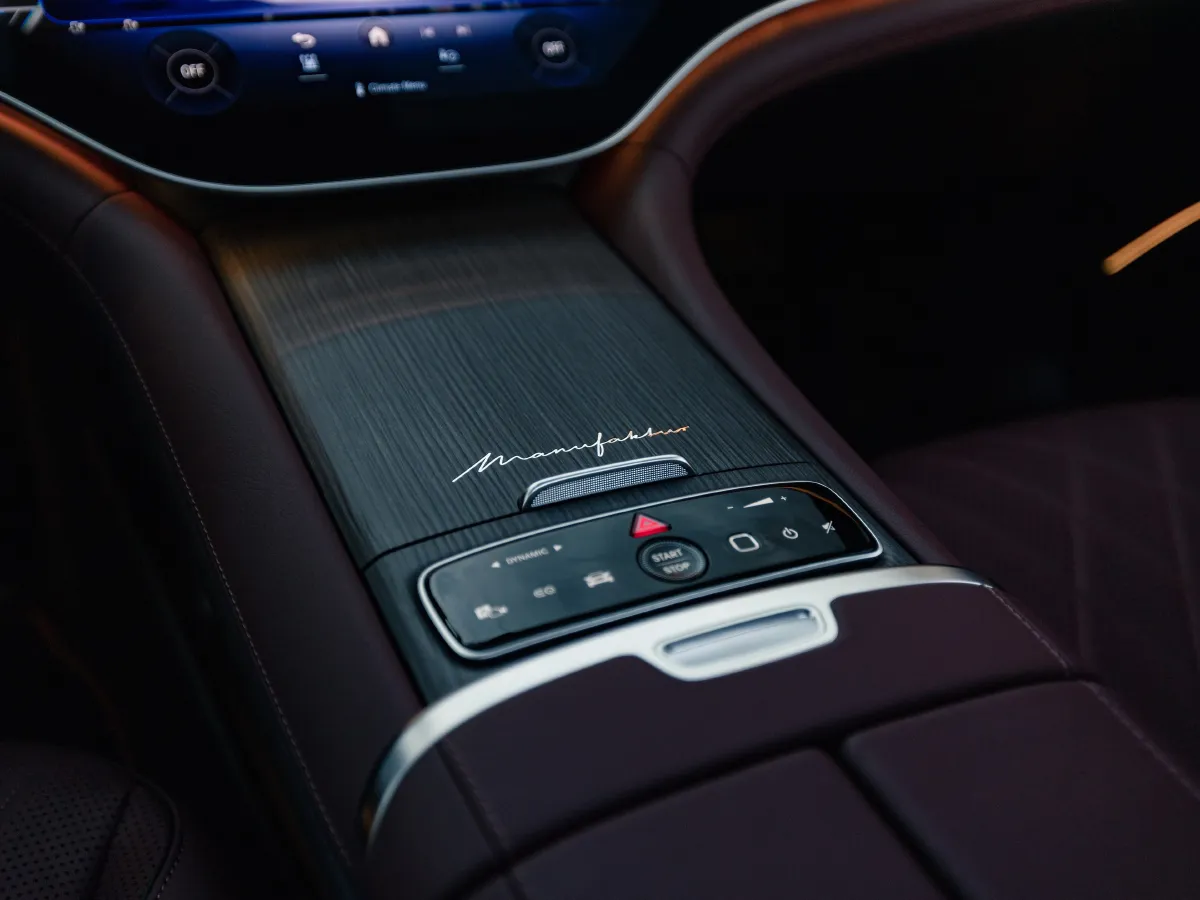 Mercedes-Benz EQS Class,autocango,china used car exporter,china ev exporter,chinese used car exporter,chinese used ev exporter