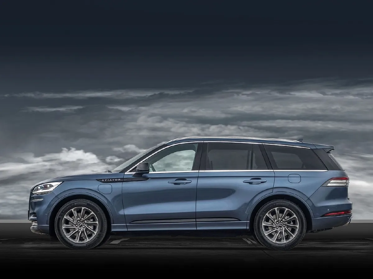 Lincoln Aviator,autocango,china used car exporter,china ev exporter,chinese used car exporter,chinese used ev exporter