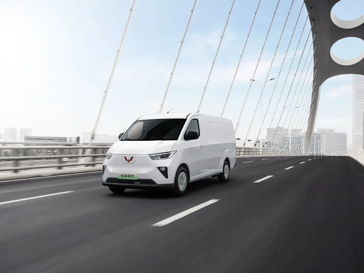 WuLing YangGuang,autocango,china used car exporter,china ev exporter,chinese used car exporter,chinese used ev exporter