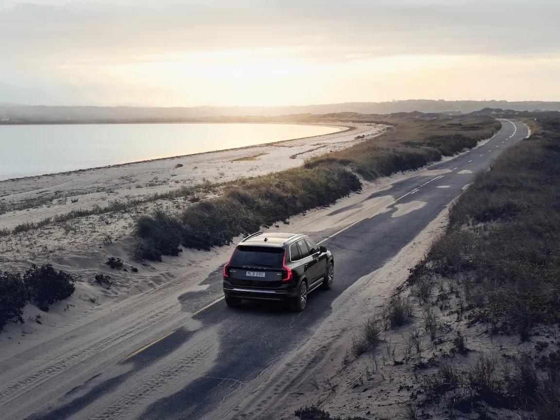 Volvo XC90,autocango,china used car exporter,china ev exporter,chinese used car exporter,chinese used ev exporter