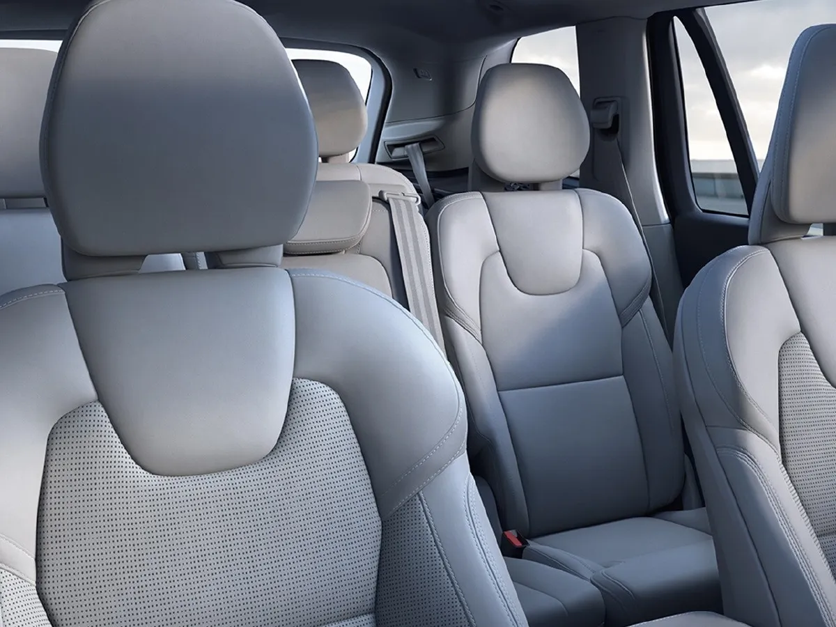 Volvo XC90,autocango,china used car exporter,china ev exporter,chinese used car exporter,chinese used ev exporter