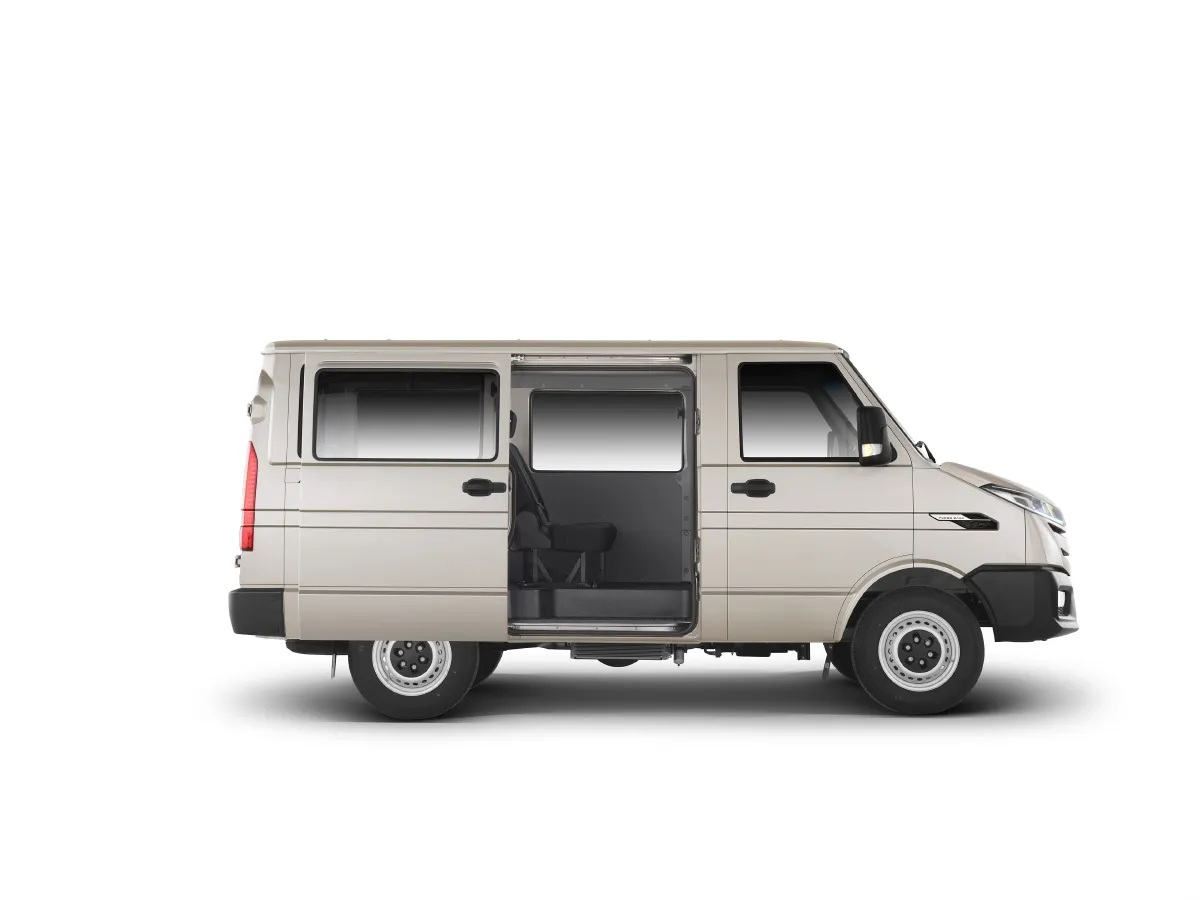 Iveco DeYi,autocango,china used car exporter,china ev exporter,chinese used car exporter,chinese used ev exporter