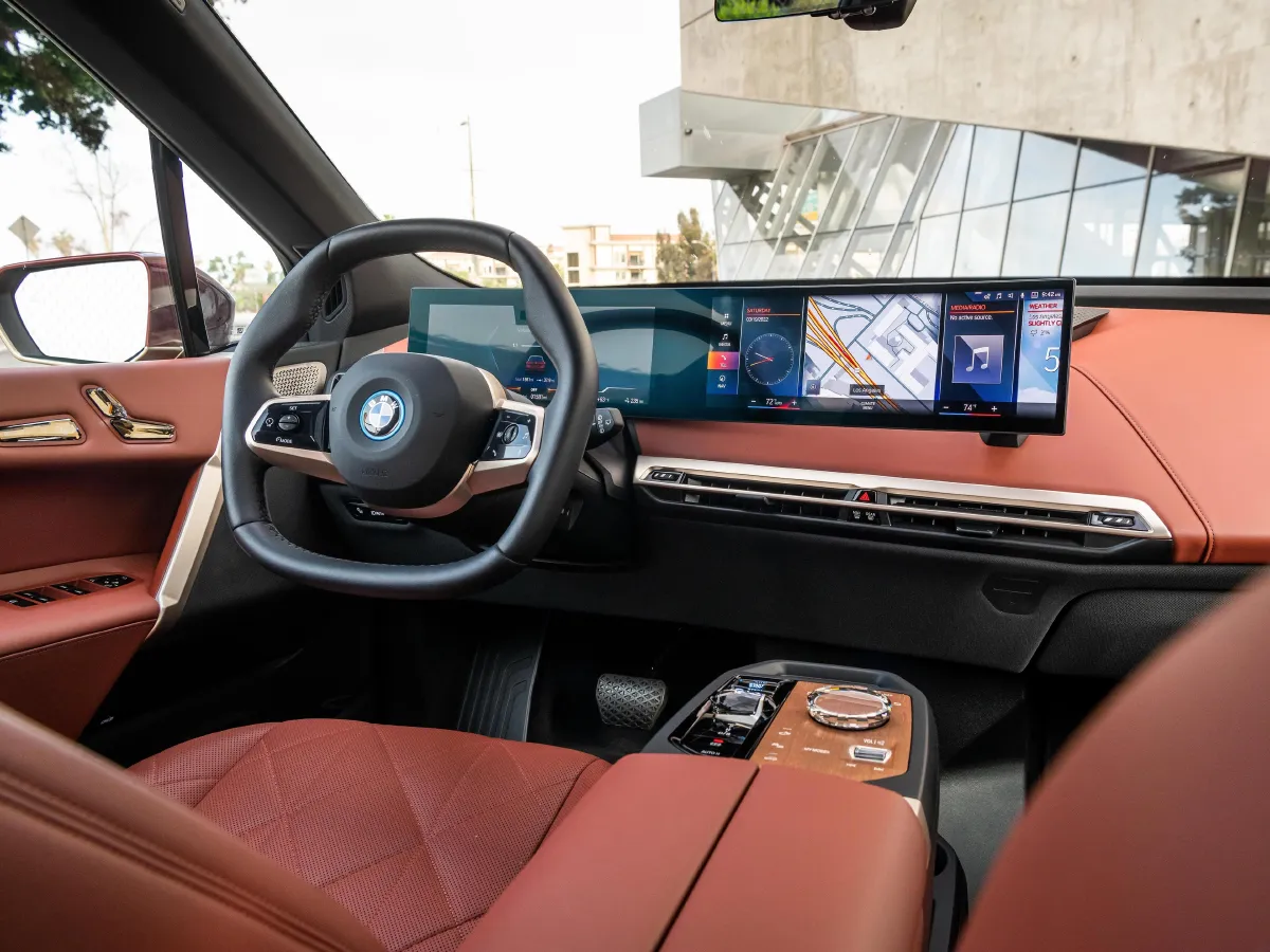 BMW iX,autocango,china used car exporter,china ev exporter,chinese used car exporter,chinese used ev exporter