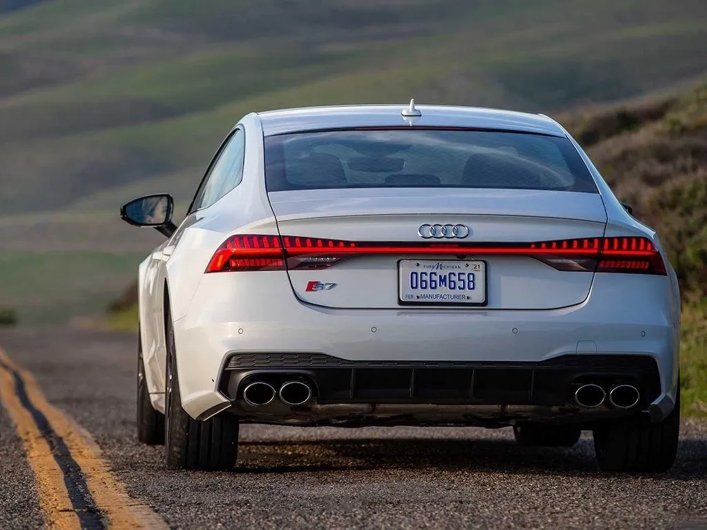 Audi S7,autocango,china used car exporter,china ev exporter,chinese used car exporter,chinese used ev exporter