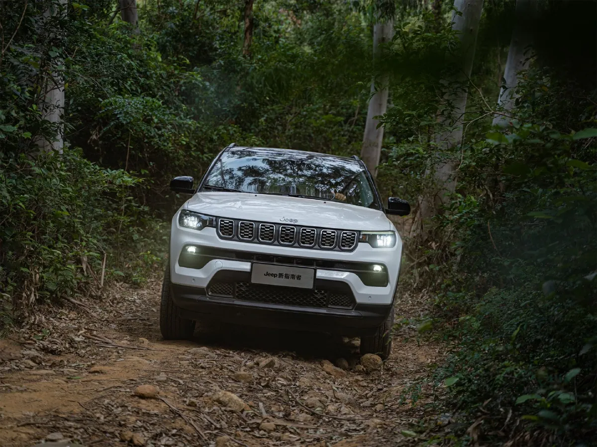 Jeep Compass,autocango,china used car exporter,china ev exporter,chinese used car exporter,chinese used ev exporter