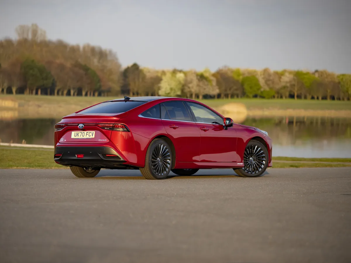 2023 Toyota Mirai,autocango,china used car exporter,china ev exporter,chinese used car exporter,chinese used ev exporter