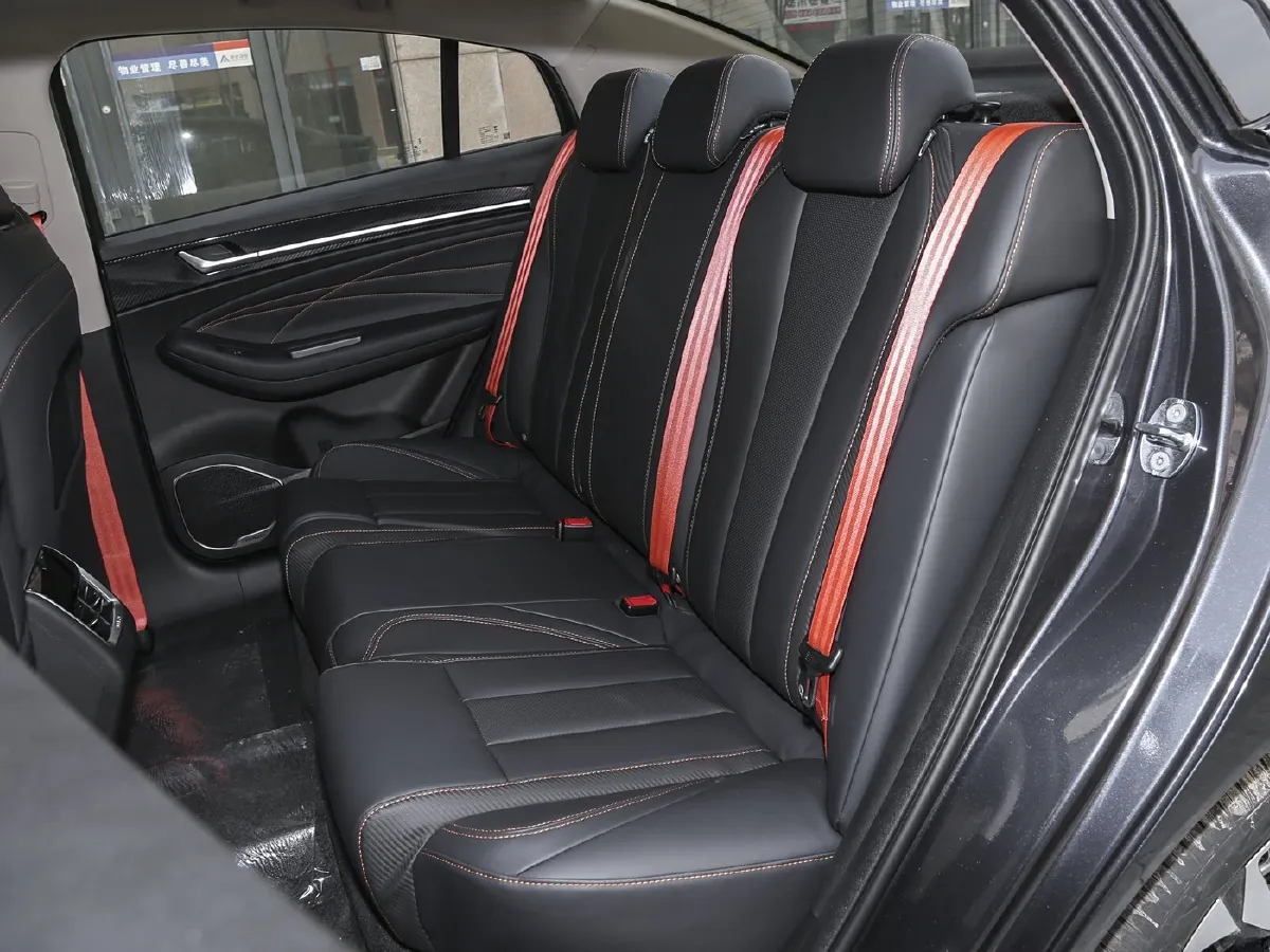 Chery Arrizo 5 GT,autocango,china used car exporter,china ev exporter,chinese used car exporter,chinese used ev exporter