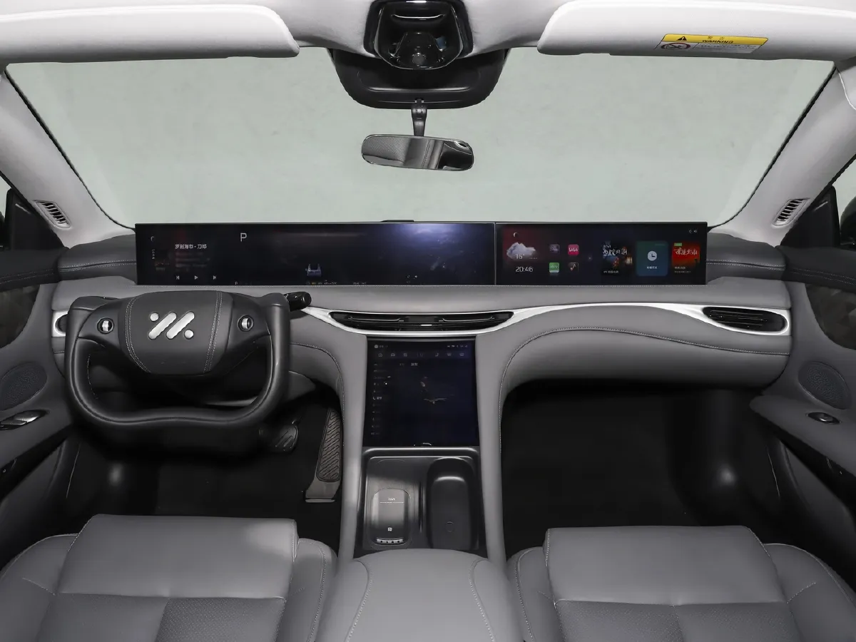 IM L6,autocango,china used car exporter,china ev exporter,chinese used car exporter,chinese used ev exporter