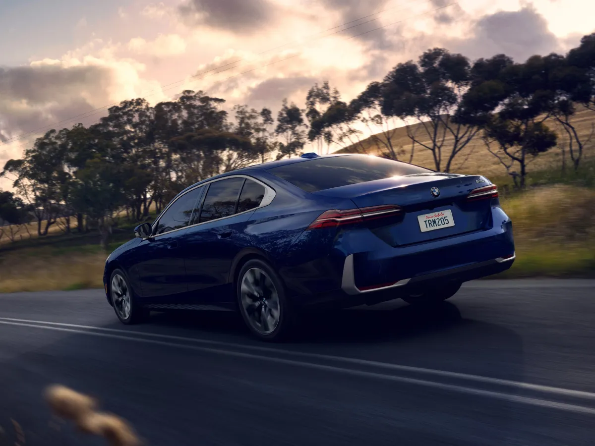 BMW 5 Series,autocango,china used car exporter,china ev exporter,chinese used car exporter,chinese used ev exporter